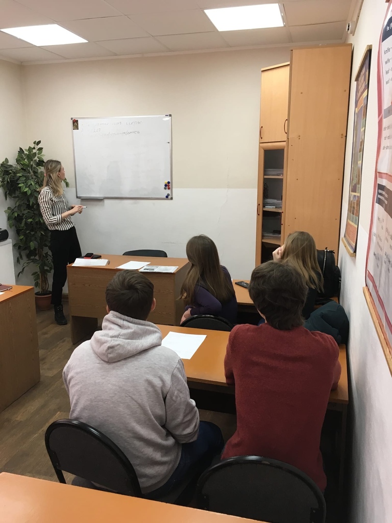 21 декабря 2019 года состоялся очередной семинар в рамках проекта «Студенческие проекты по просвещению учащихся в сфере прав человека», который реализуется Центром гражданского образования и прав человека при поддержке Фонда президентских грантов.